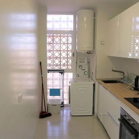 A Beautiful 2 Bedrooms Апартаменты Фуэнхирола